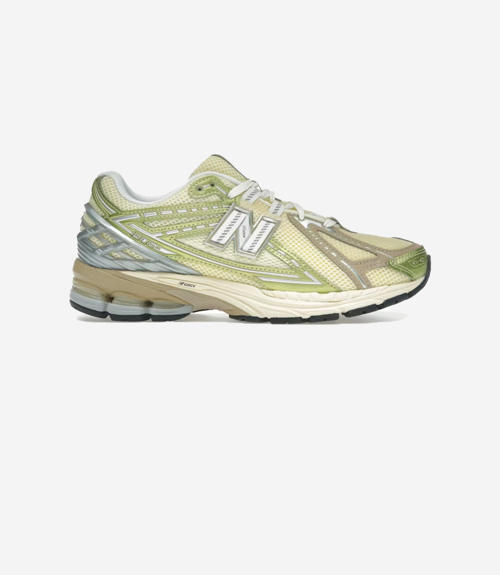 New Balance 1906R Yellow Parchment