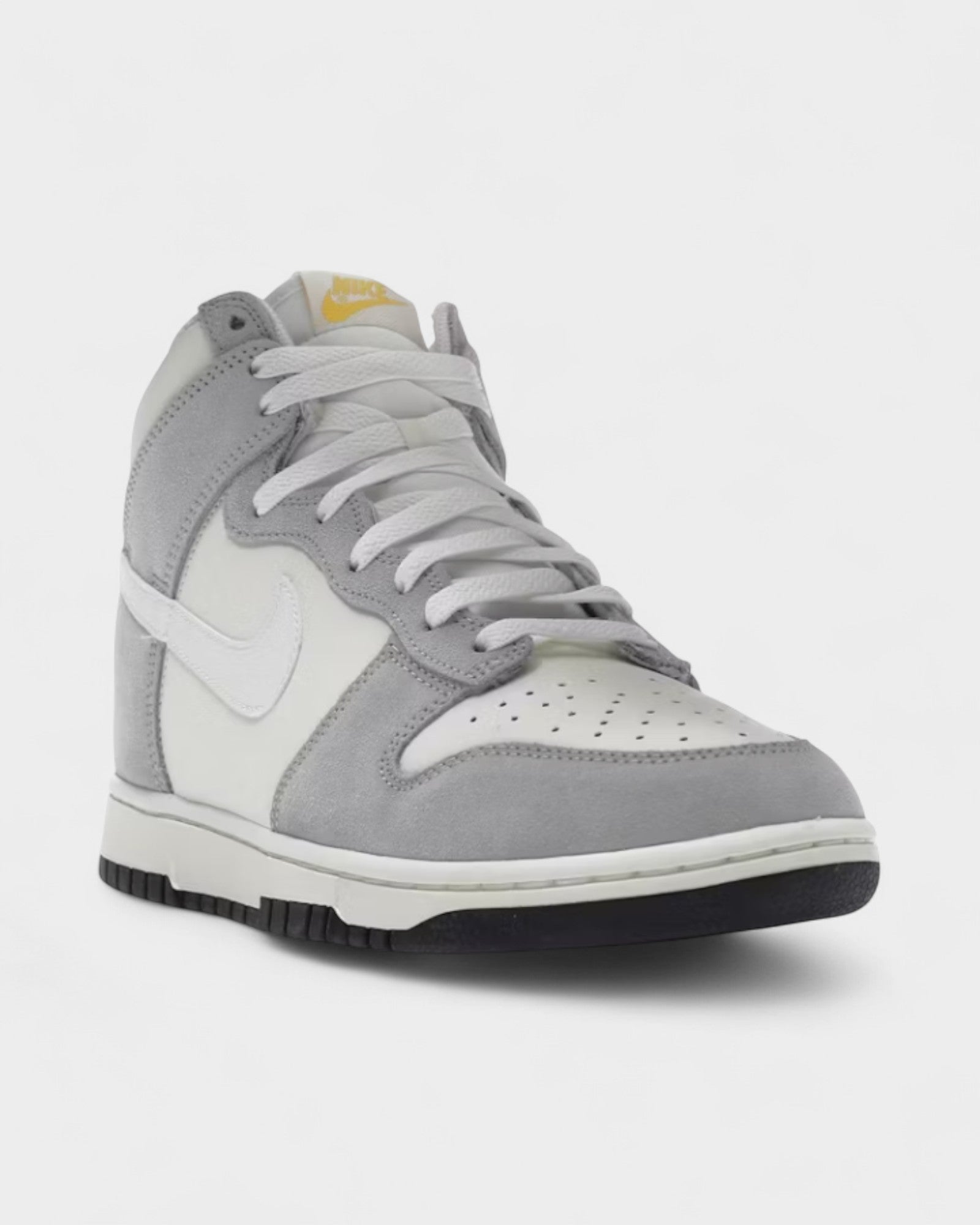 Nike Dunk High Retro Sail Pure Platinum Black White