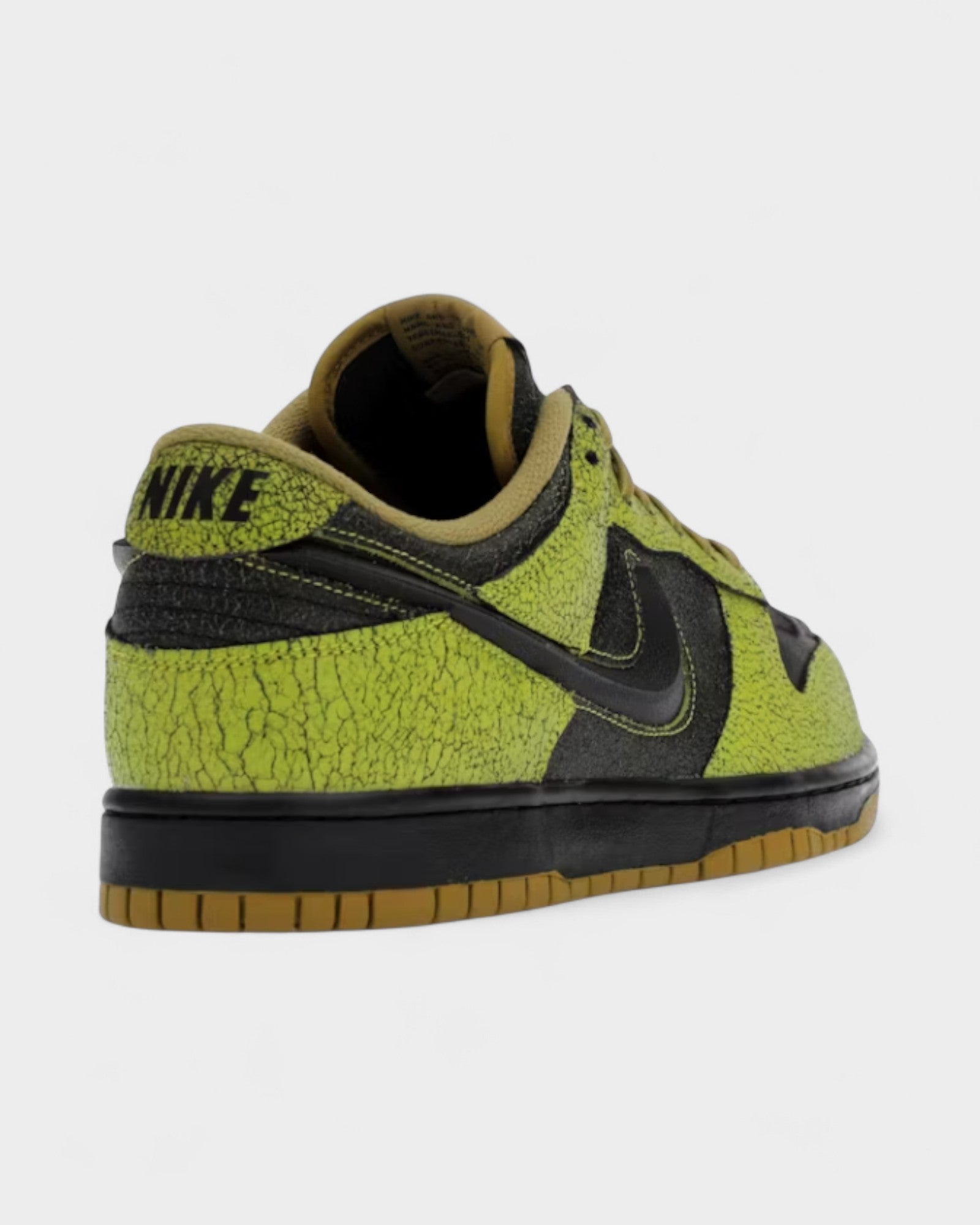Nike Dunk Low Retro QS Halloween Skull