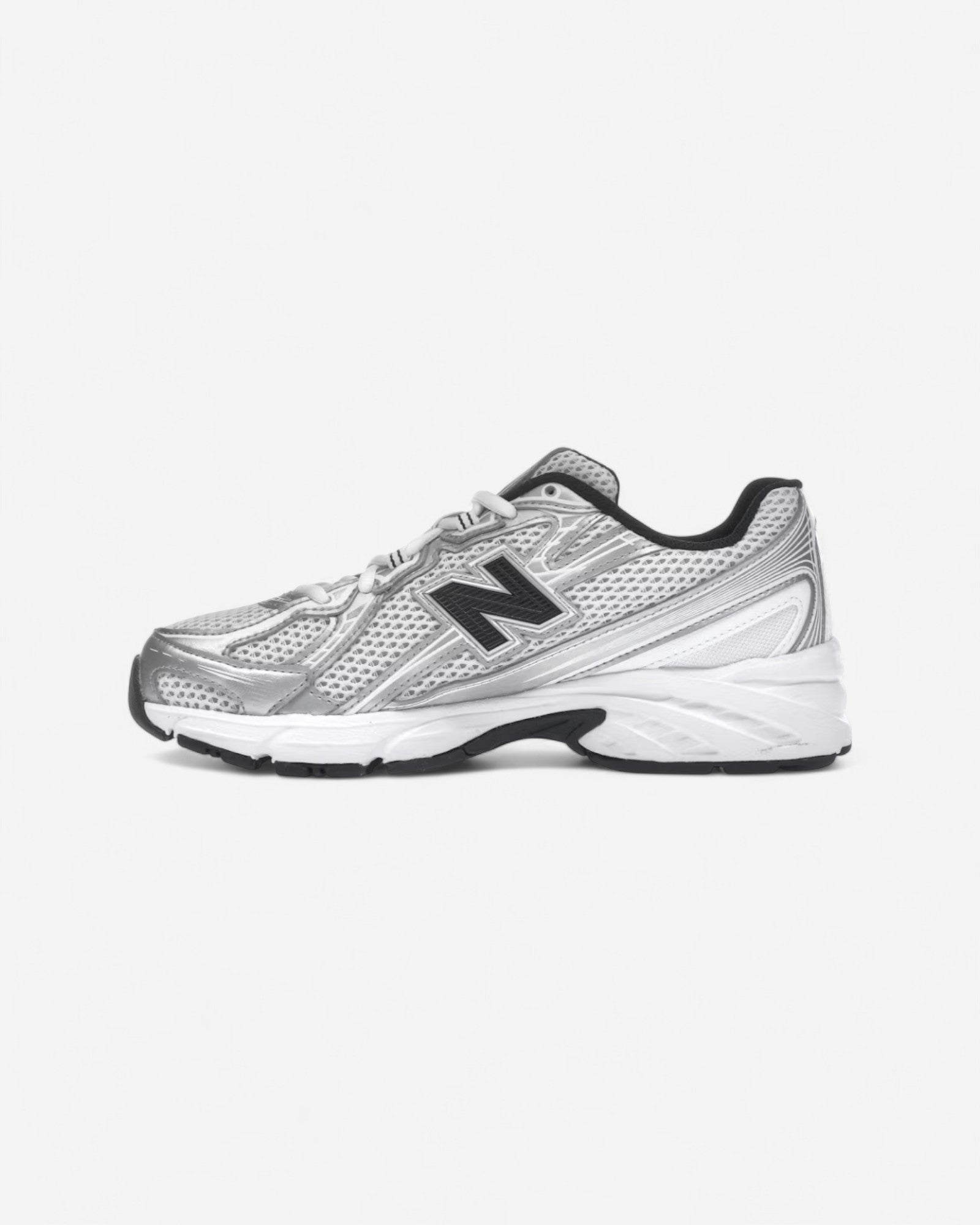 New Balance 740 White Silver Metallic Navy