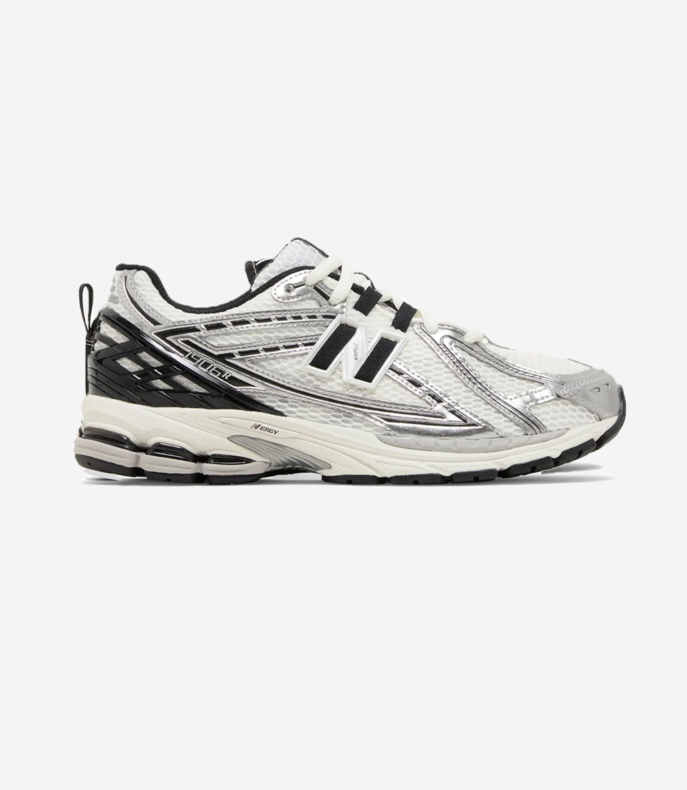 basket-sneakers-NEW BALANCE-New Balance 1906R Silver Black-