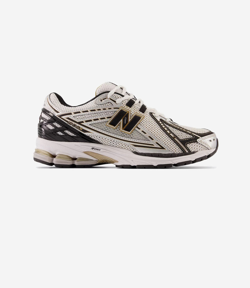 basket-sneakers-NEW BALANCE-New Balance 1906R White Metallic Gold-