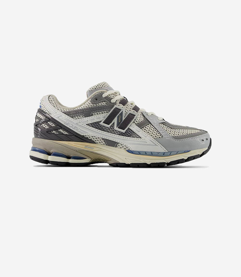 basket-sneakers-NEW BALANCE-New Balance 1906U Raincloud Magnet-