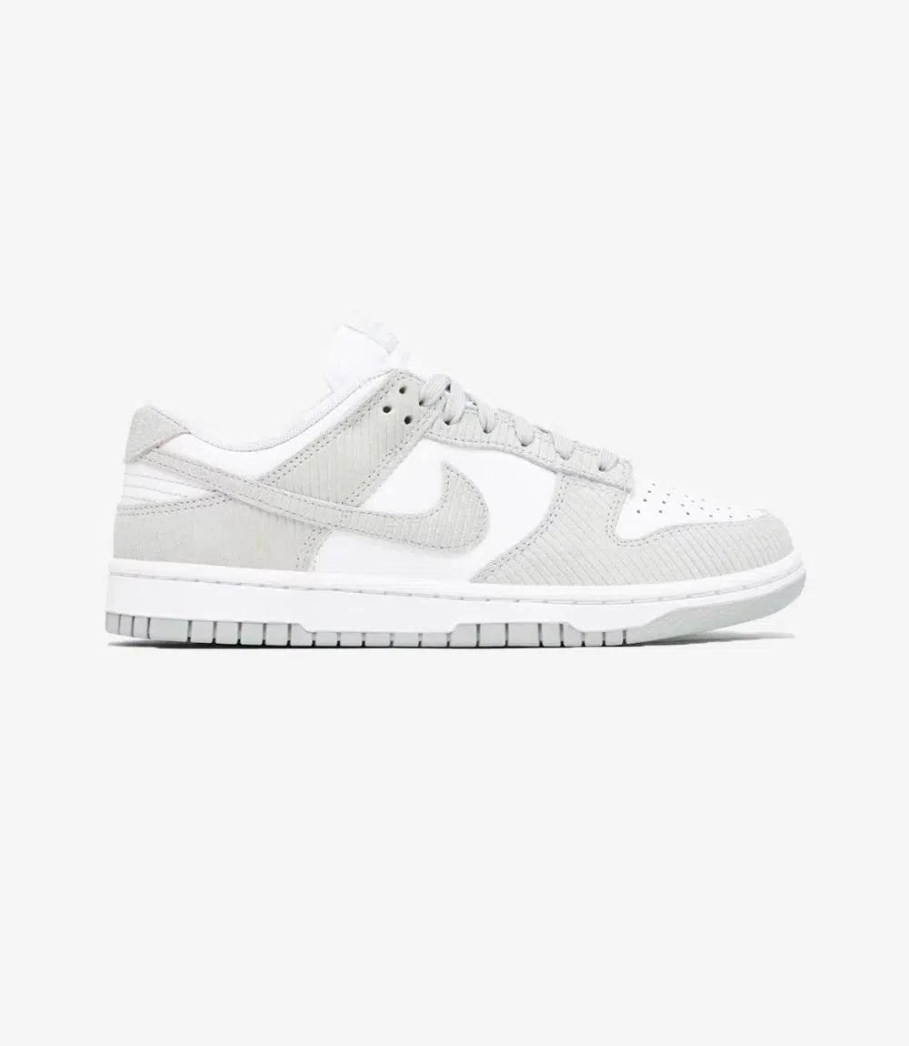 basket-sneakers-NIKE-Nike Dunk low Grey Corduroy-