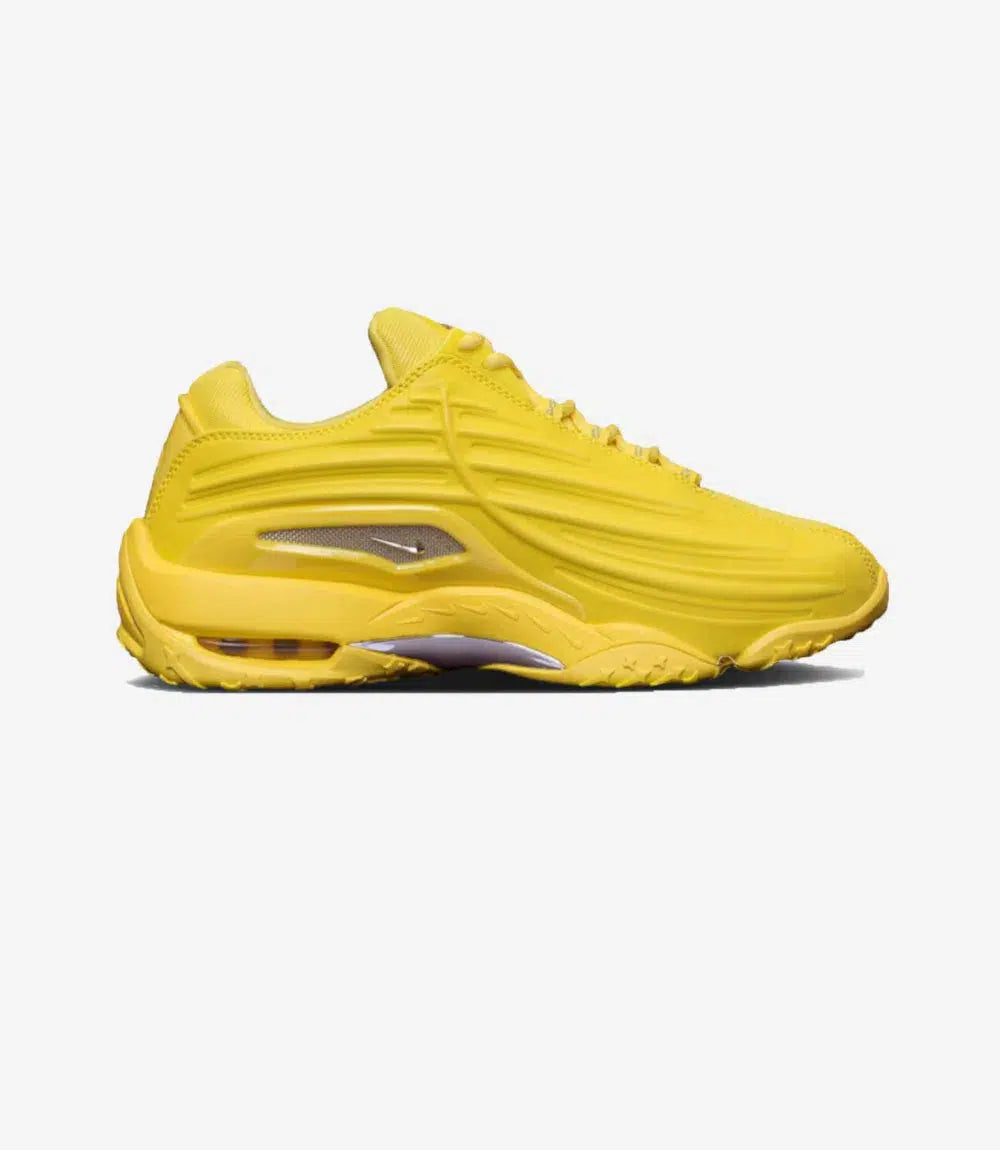 basket-sneakers-NIKE-Nike Hot Step 2 Drake Nocta Opti Yellow-