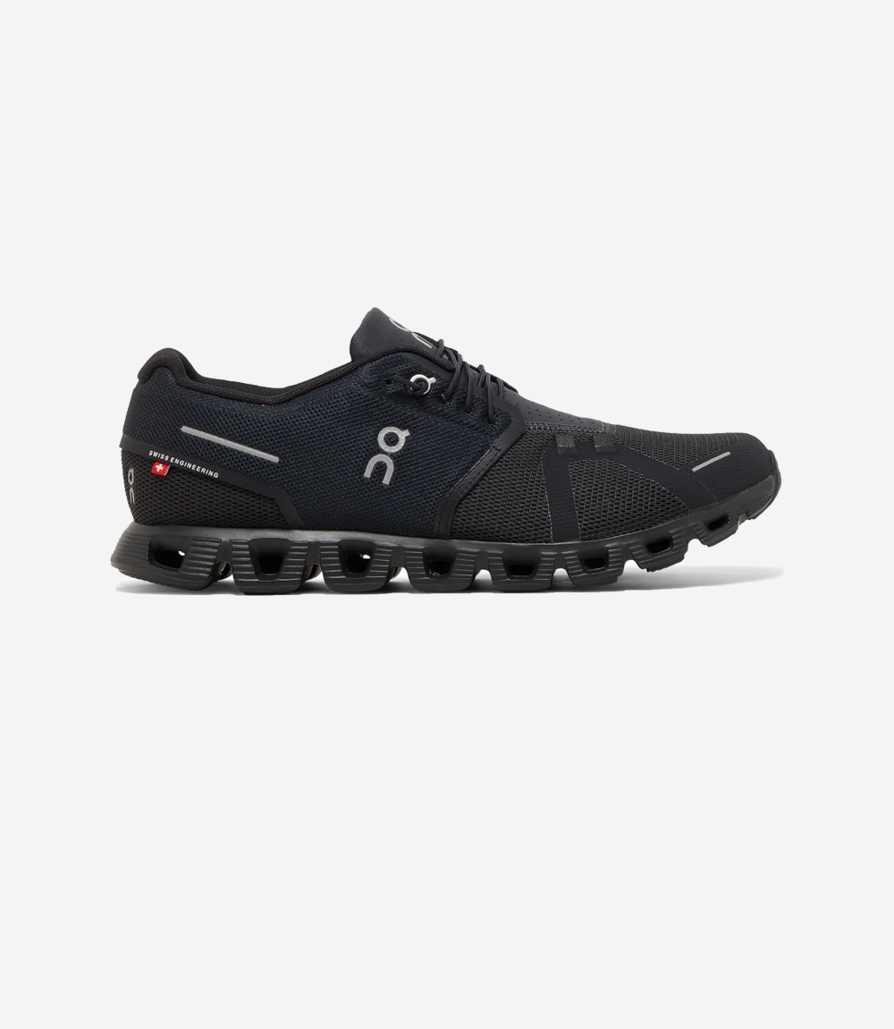 basket-sneakers-ON-On Running Cloud 5 All Black-