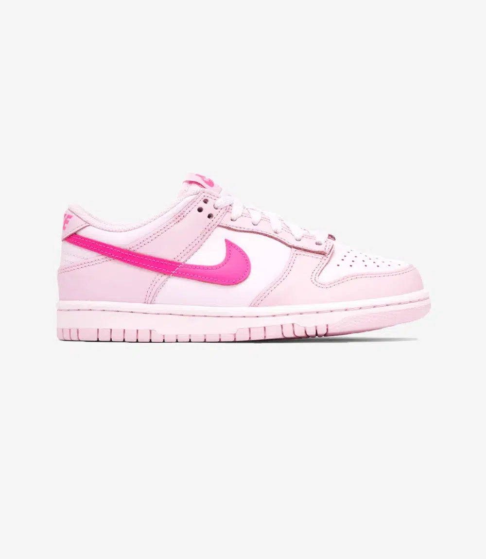 Nike Dunk low Triple Pink
