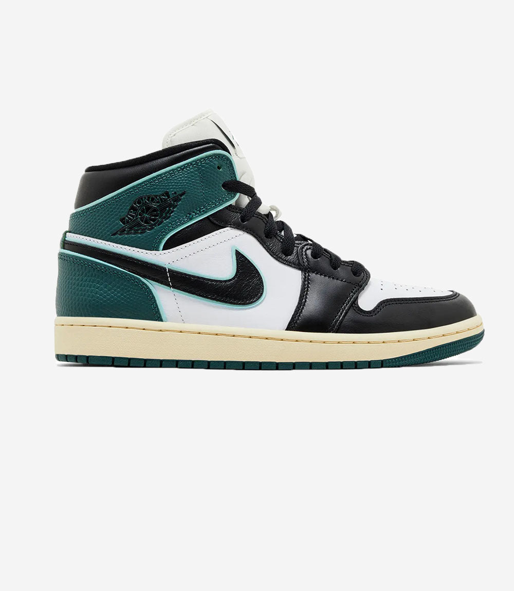 basket-sneakers-AIR JORDAN-Jordan 1 Mid SE Oxidized Green (Women's)-