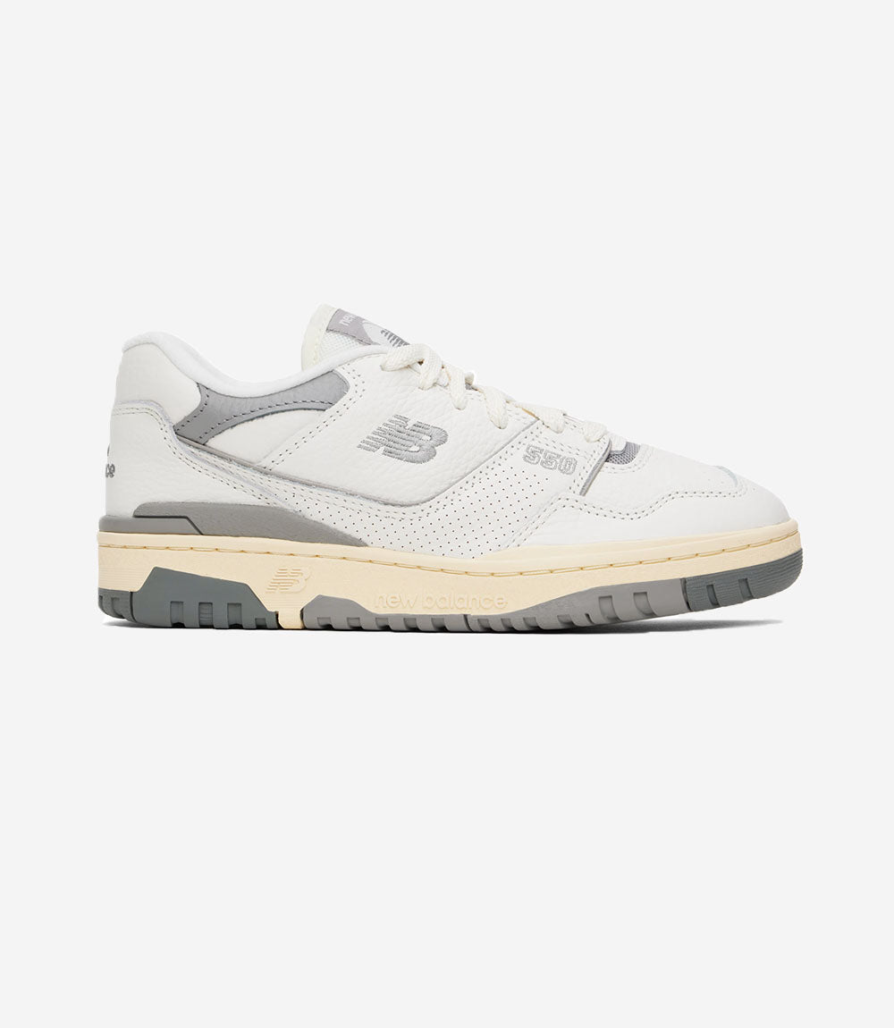 basket-sneakers-NEW BALANCE-New Balance 550 Away Grey Mini Logo-