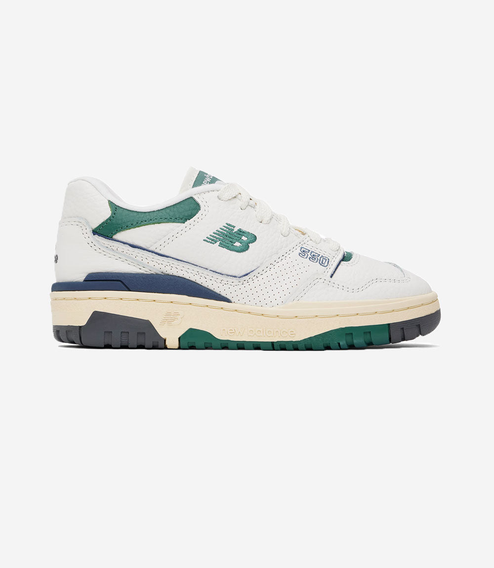 basket-sneakers-NEW BALANCE-New Balance 550 New Spruce Mini Logo-