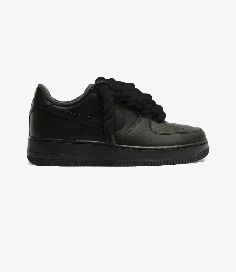 basket-sneakers-NIKE-Air Force 1 Black Corde-