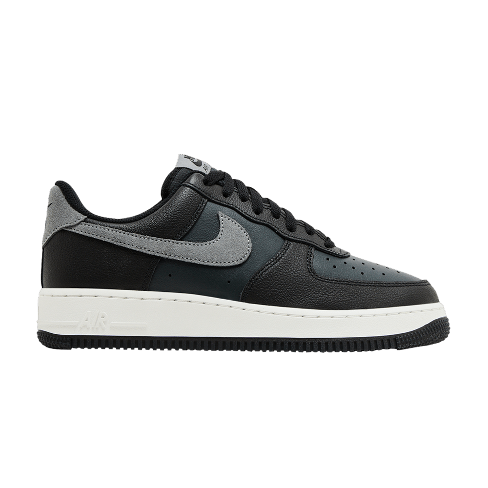 basket-sneakers-NIKE-Nike Air Force 1 '07 Smoke Grey-