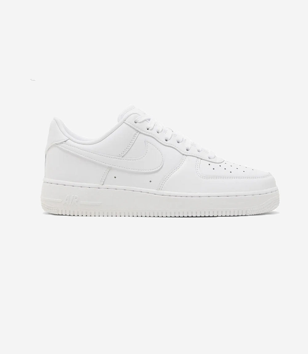 basket-sneakers-NIKE-Nike Air Force 1 Low '07 Fresh White-