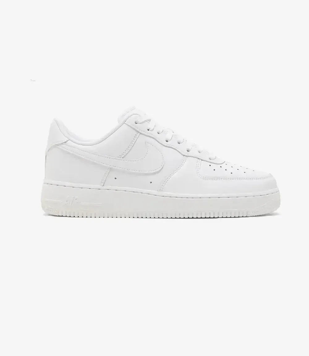 basket-sneakers-NIKE-Nike Air Force 1 Low '07 Fresh White-