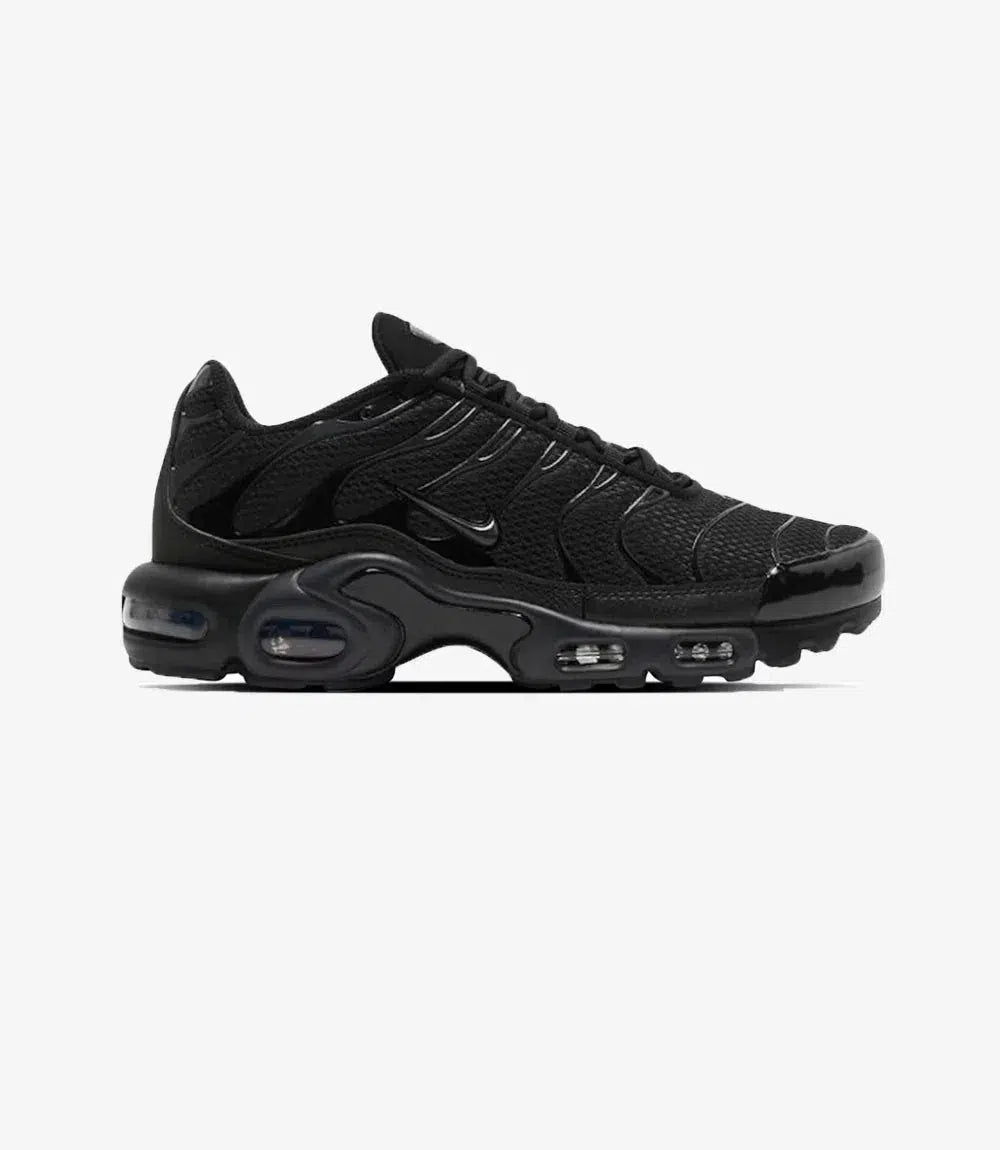 basket-sneakers-NIKE-Nike Air Max Plus TN Triple Black-