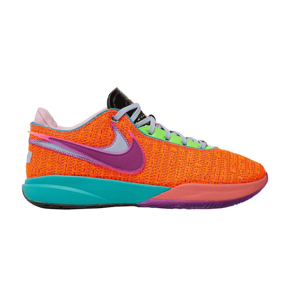 basket-sneakers-NIKE-Nike LeBron 20 Chosen 1-