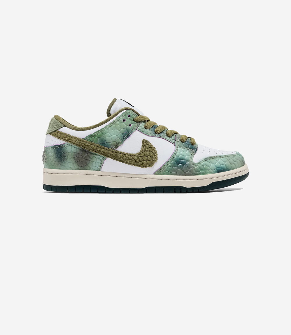 basket-sneakers-NIKE-Nike SB Dunk Low Alexis Sablone Chameleon-