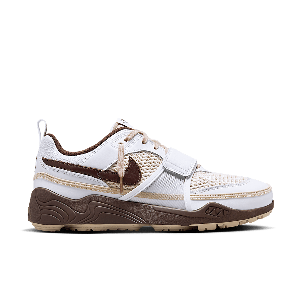 basket-sneakers-NIKE-Nike Zoom Field Jaxx Travis Scott Light Chocolate-