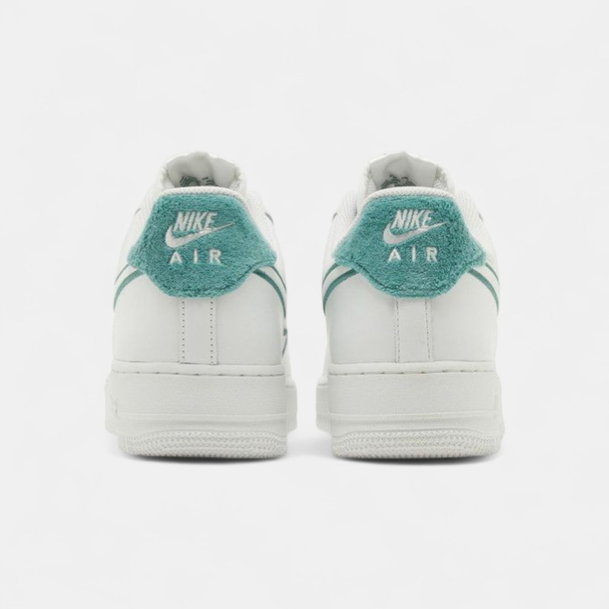 Nike Air Force 1 Low Resort and Sport
