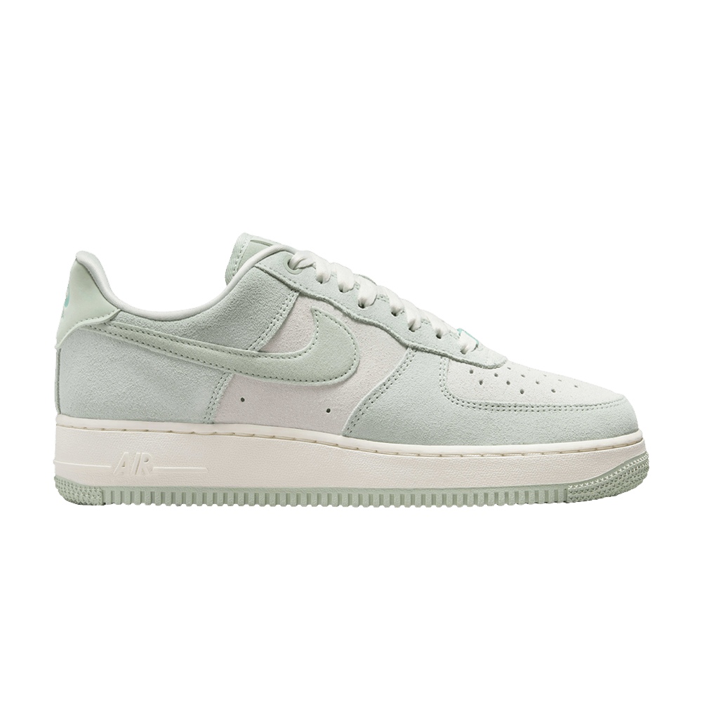 Nike Air Force 1 Low &#39;07 SE Spruce Aura Pistachio Frost (Women&#39;s)